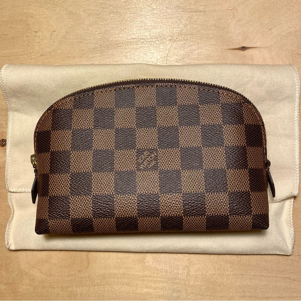 Louis Vuitton Cosmetic Pouch PM in Damier Ebene